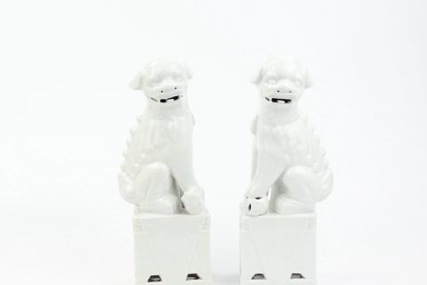 RZKC17-B  White foo dog porcelain figurine