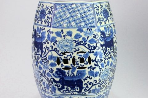 RZOY11   Chinese lion among anthemy porcelain seat