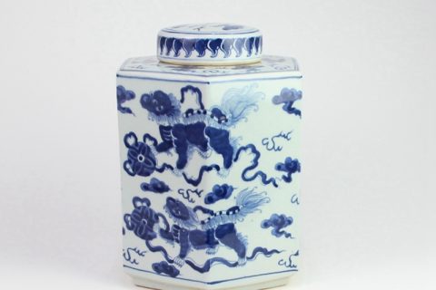RZOY14 Lion playing with silk ball pattern ceramic jar