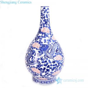 RYLU165      Chinese traditional ceramic with dragon design vase