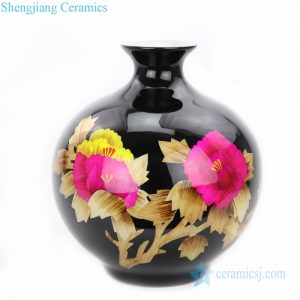 RYXF21        Chinese style unique ceramic with red peony vase
