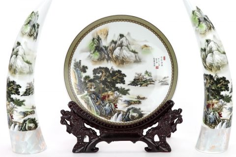 RZMN03       Simple style set of three ceramic with landscape design decorative ivory and plate