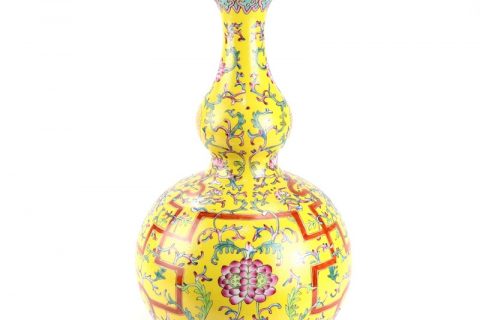 RYLW18  Qing Dynasty Qianglong emperor period reproduction needle painting royal yellow famille rose porcelain vase