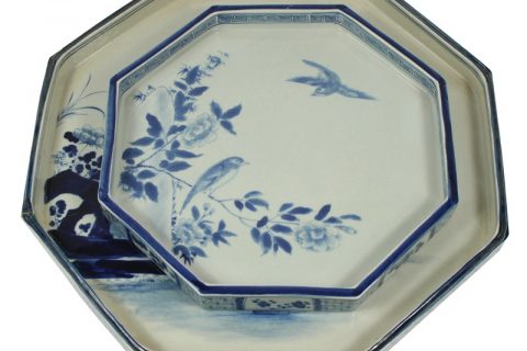 RZAJ12-C  Hand painted blue and white octagon porcelain plate