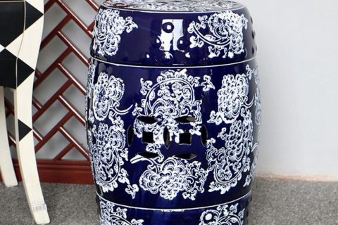 RZPZ04     High skilled hand painted blue and white porcelain stool