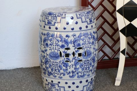 RZPZ18       Jingdezhen distinctive interlocking branches pattern porcelain stool
