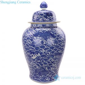 RYLU184 Ocean waves painting blue and white ginger jar