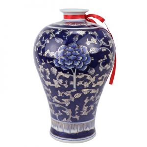 RYTA12  Jingdezhen Antique hand-painted blue and white painted gold peony plum vase