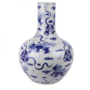 RZKY24 Jingdezhen archaize blue and white hand-painted lion hydrangea picture vase