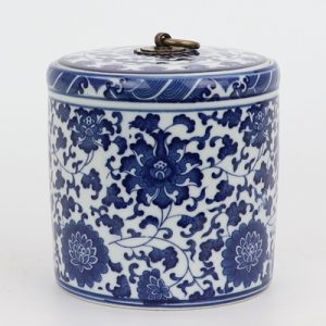 RZNV05-B Traditional Blue and white lotus pattern with copper ring lid round straight tube tea pot small