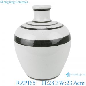 RZPI65 White and black coil pattern decoration vase jars