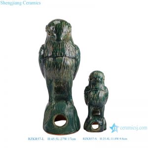 RZKR57-L-S Dark Green color Home decoration Statues Animal hawk eagle Ceramic sculpture