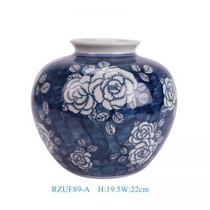 RZUF89-A beautiful blue and white peony floral pattern ceramic vase for home decoration