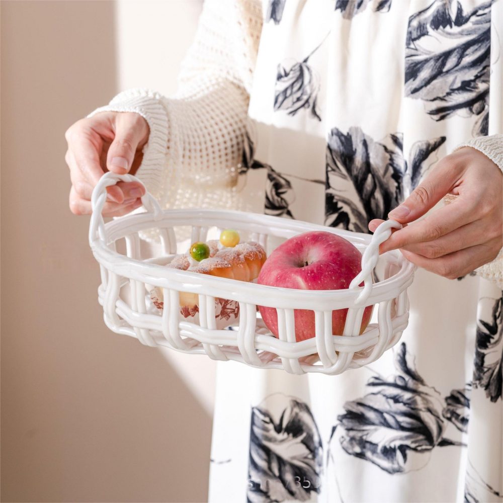 High quality white hand-woven simple ceramic fruit basket with carry handle
