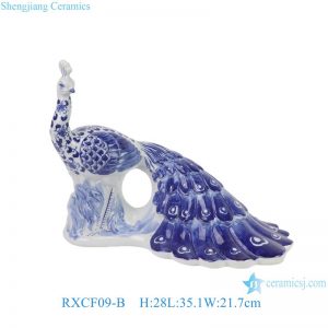 RXCF09-A-B Jingdezhen home decoration porcelain ornaments blue and white mosaic and leaf pattern peacock ceramic sculpture