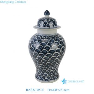 RZSX105-E  Blue and White Jingdezhen Porcelain Hand painted  Fish Scale Ceramic Temple Jar