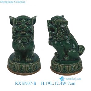 RXEN07-B Antique Style Green Glazed Ceramic Foo Dogs on Lotus Base, Chinese Guardian Lion Porcelain Figurine Pair Home Decor
